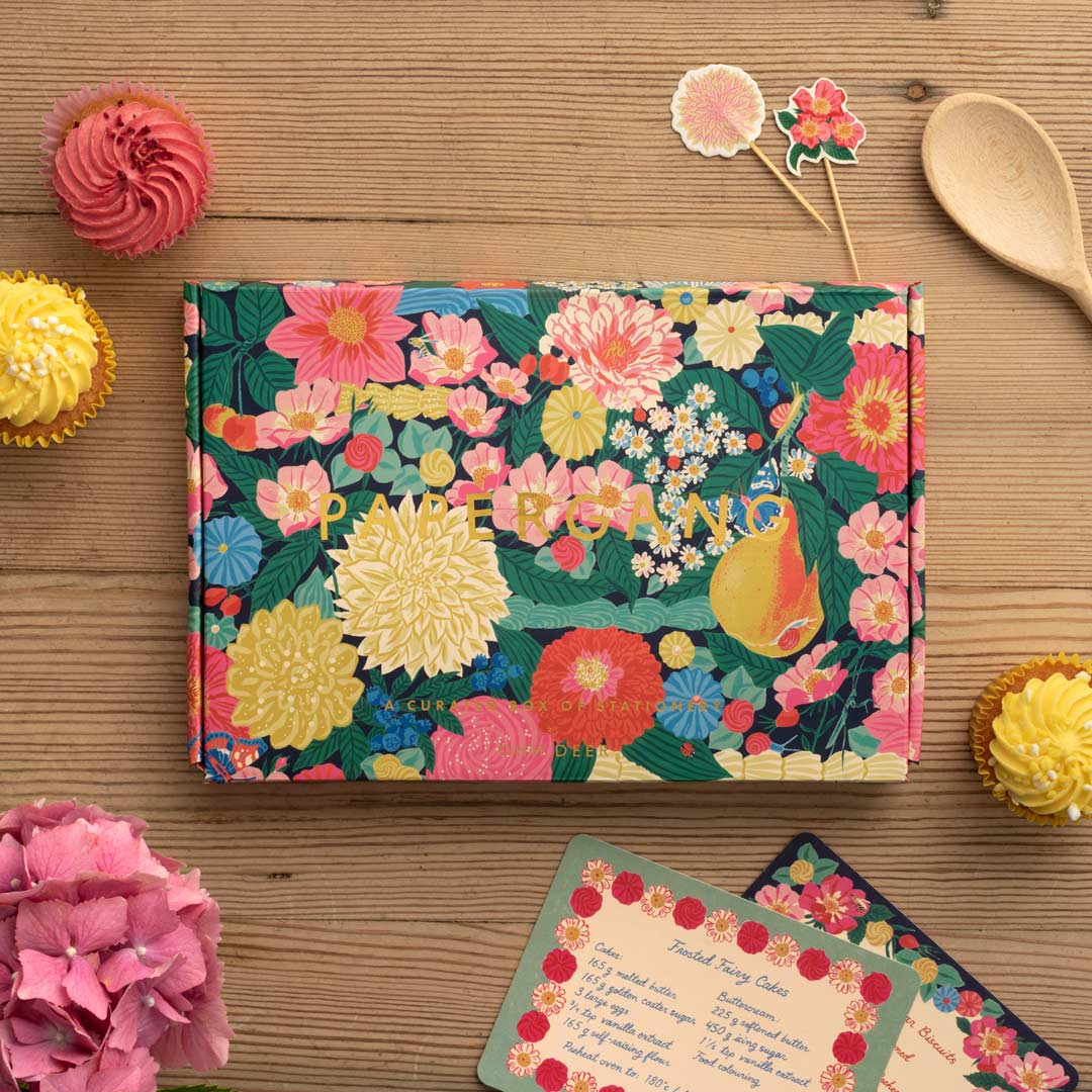 Papergang "A Floral Bake" Stationery Box