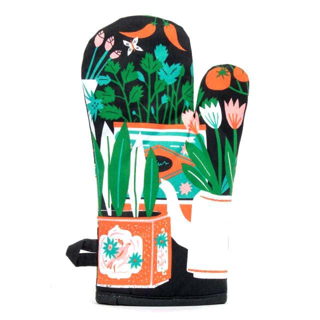 Palm view of oven mitt with herb pot illustrations