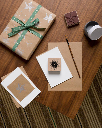 Create Your Own Gift Wrap Craft Kit
